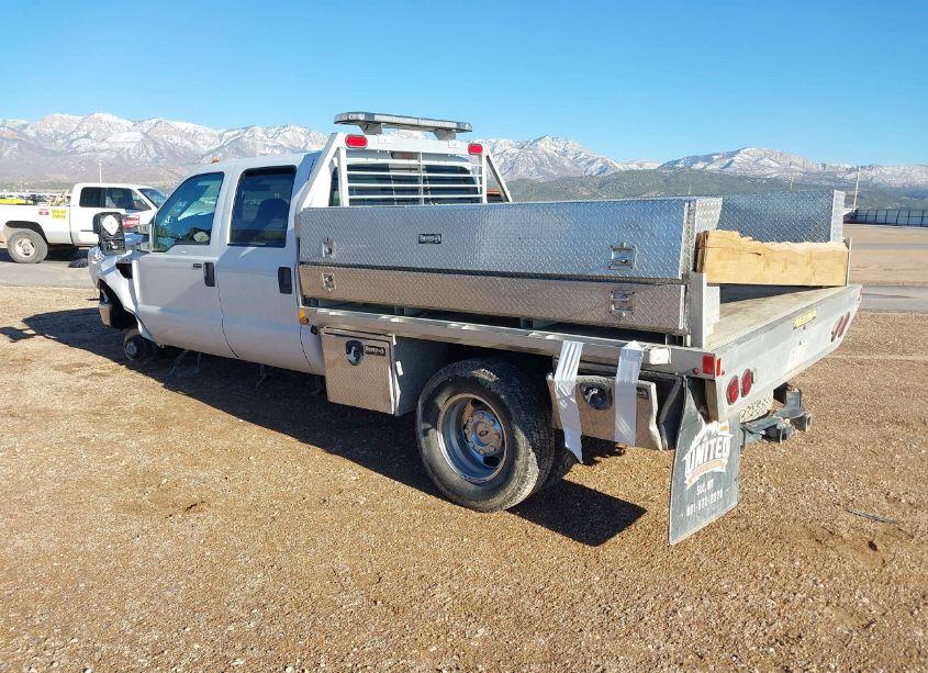 Photo 3 of 2008 Ford F-350 FX4/KING RANCH/LARIAT/XL/XLT (VIN 1FTWW33Y68EB86315)