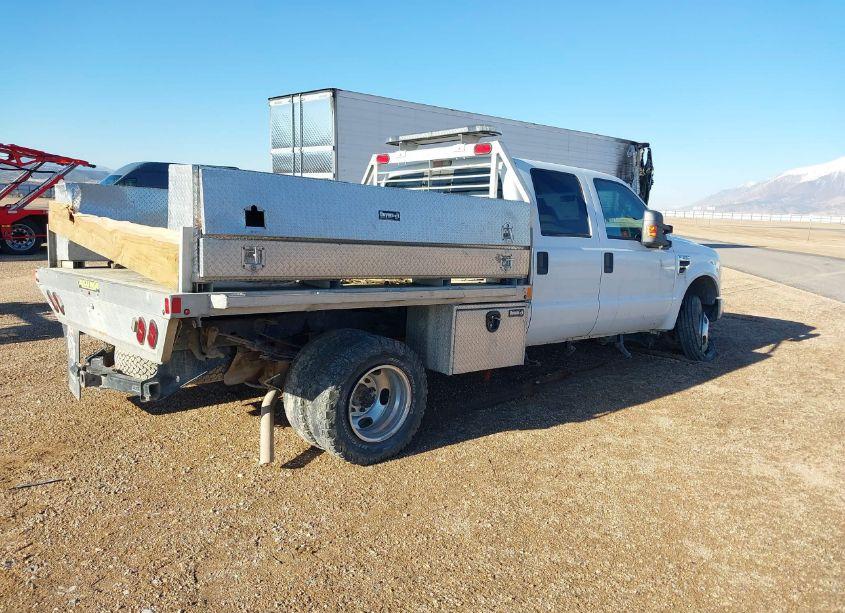 Photo 4 of 2008 Ford F-350 FX4/KING RANCH/LARIAT/XL/XLT (VIN 1FTWW33Y68EB86315)