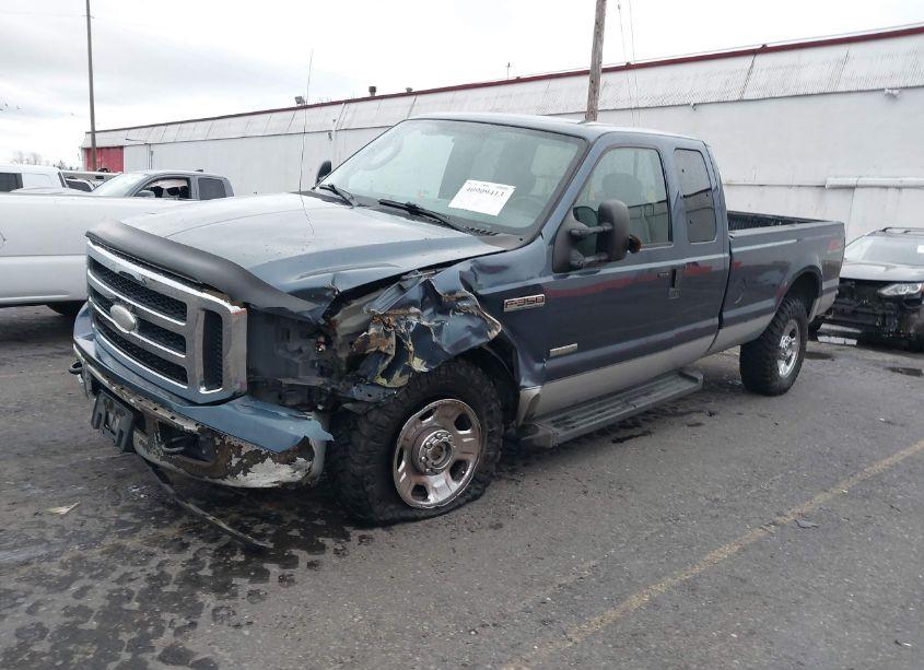 Photo 2 of 2006 Ford F-350 LARIAT/XL/XLT (VIN 1FTWX31P26EC98811)