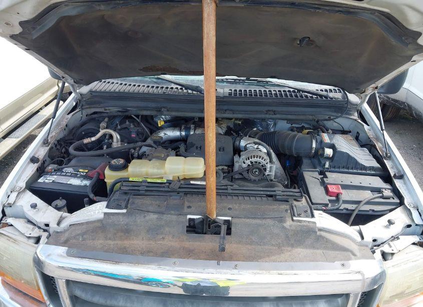 Photo 10 of 2000 Ford F-350 LARIAT/XL/XLT (VIN 1FTWX32F2YEA60207)