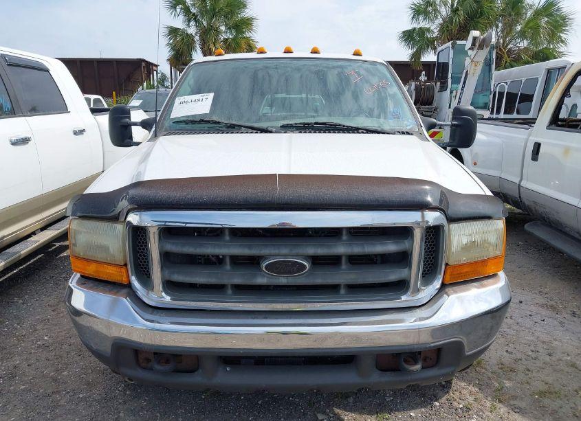 Photo 6 of 2000 Ford F-350 LARIAT/XL/XLT (VIN 1FTWX32F2YEA60207)