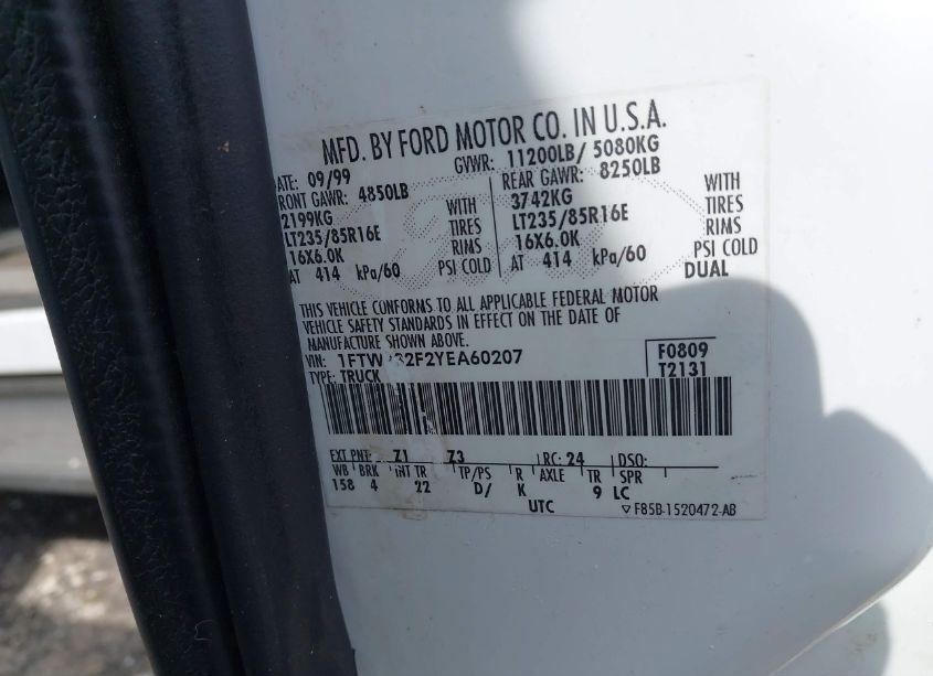 Photo 9 of 2000 Ford F-350 LARIAT/XL/XLT (VIN 1FTWX32F2YEA60207)