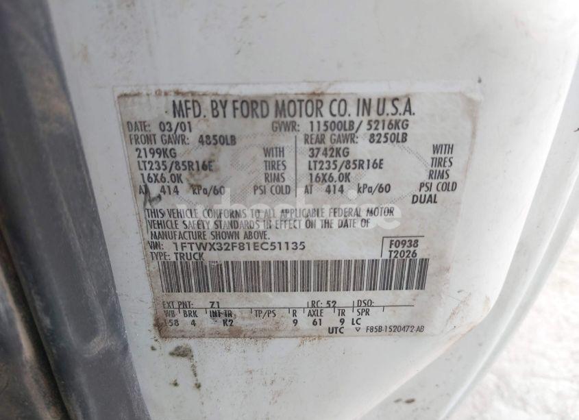 Photo 9 of 2001 Ford F-350 LARIAT/XL/XLT (VIN 1FTWX32F81EC51135)