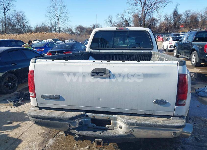 Photo 16 of 2006 Ford F-350 LARIAT/XL/XLT (VIN 1FTWX32P06ED93298)