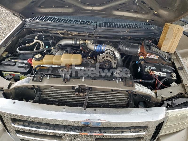 Photo 8 of 2002 FORD F350 SUPER DUTY (VIN 1FTWX33F52EB04898)