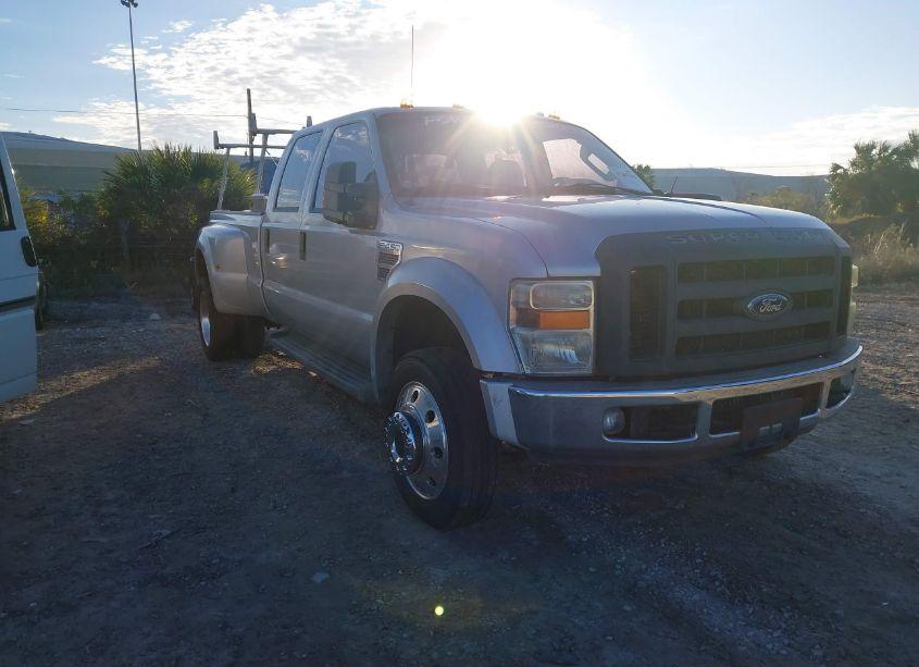 2008 Ford F-450 KING RANCH/LARIAT/XL/XLT (VIN 1FTXW43R08EB55709) main photo
