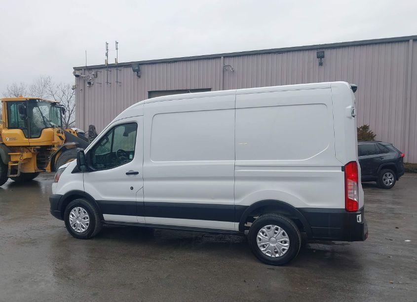 Photo 14 of 2020 Ford Transit-150 CARGO VAN (VIN 1FTYE1C81LKB16070)