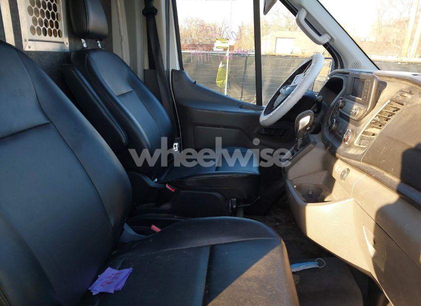 Photo 5 of 2020 Ford Transit-150 CARGO VAN (VIN 1FTYE1C82LKA31920)