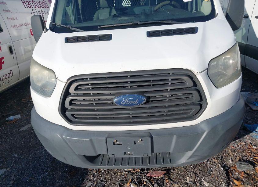 Photo 6 of 2016 Ford Transit-150 (VIN 1FTYE1CM0GKA13435)