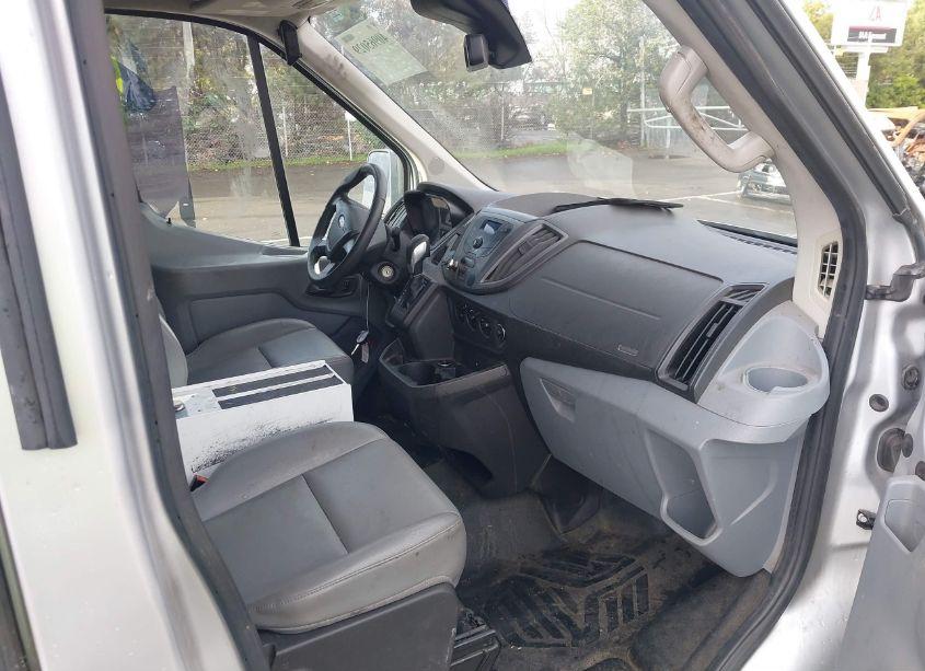 Photo 5 of 2016 Ford Transit-150 (VIN 1FTYE1CM7GKB34270)
