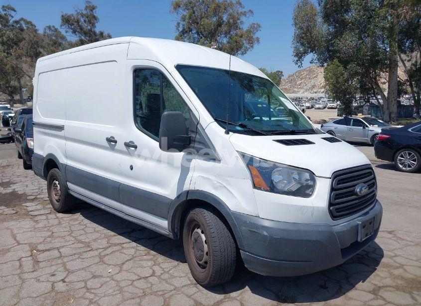 2017 Ford Transit-150 (VIN 1FTYE1CM9HKB50925) main photo