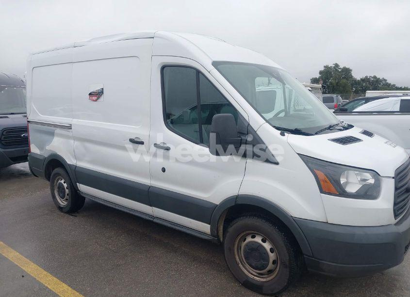 Photo 17 of 2017 Ford Transit-150 (VIN 1FTYE1CM9HKB51475)