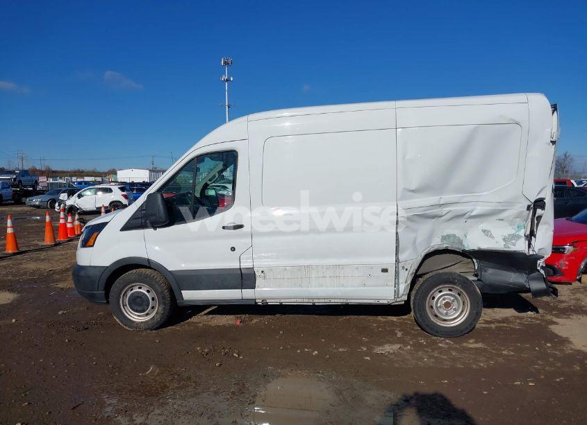 Photo 14 of 2019 Ford Transit-150 (VIN 1FTYE1CM9KKB64086)