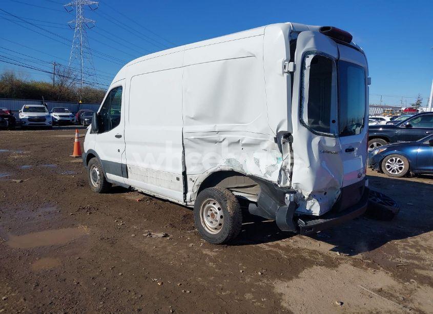 Photo 3 of 2019 Ford Transit-150 (VIN 1FTYE1CM9KKB64086)