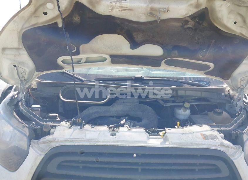 Photo 10 of 2018 Ford Transit-150 (VIN 1FTYE1CMXJKA35806)