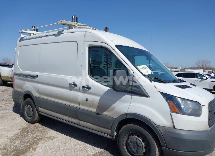 Photo 13 of 2018 Ford Transit-150 (VIN 1FTYE1CMXJKA35806)
