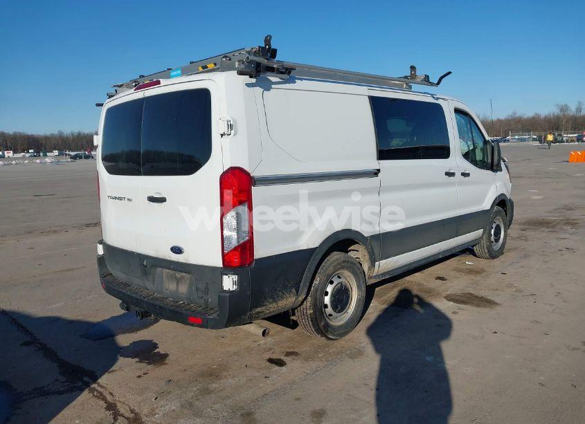 Photo 4 of 2022 Ford Transit-150 (VIN 1FTYE1Y81NKA62166)