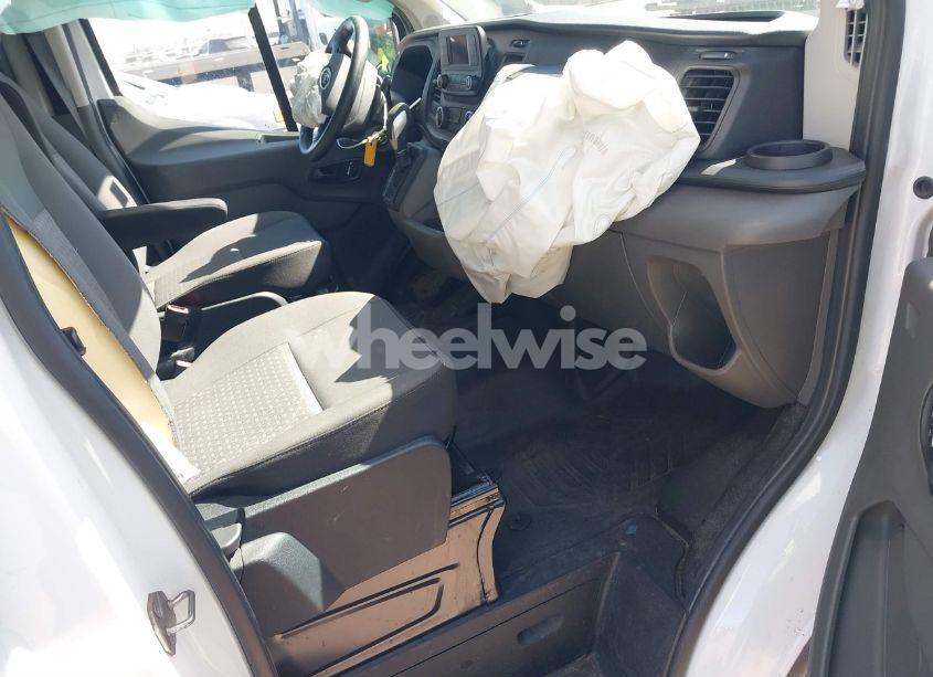 Photo 5 of 2023 Ford Transit-150 (VIN 1FTYE1Y82PKA84762)