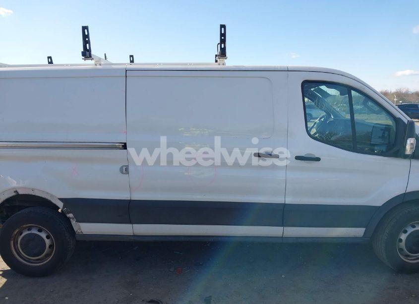 Photo 13 of 2020 Ford Transit-150 CARGO VAN (VIN 1FTYE1Y83LKA68290)
