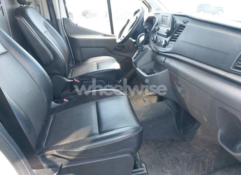 Photo 5 of 2020 Ford Transit-150 CARGO VAN (VIN 1FTYE1Y83LKA68290)