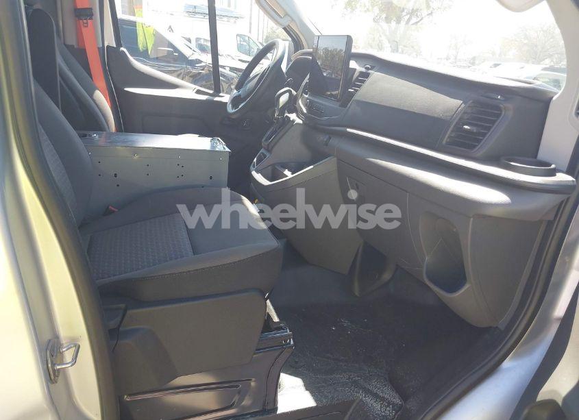 Photo 5 of 2023 Ford Transit-150 (VIN 1FTYE1Y84PKB66265)