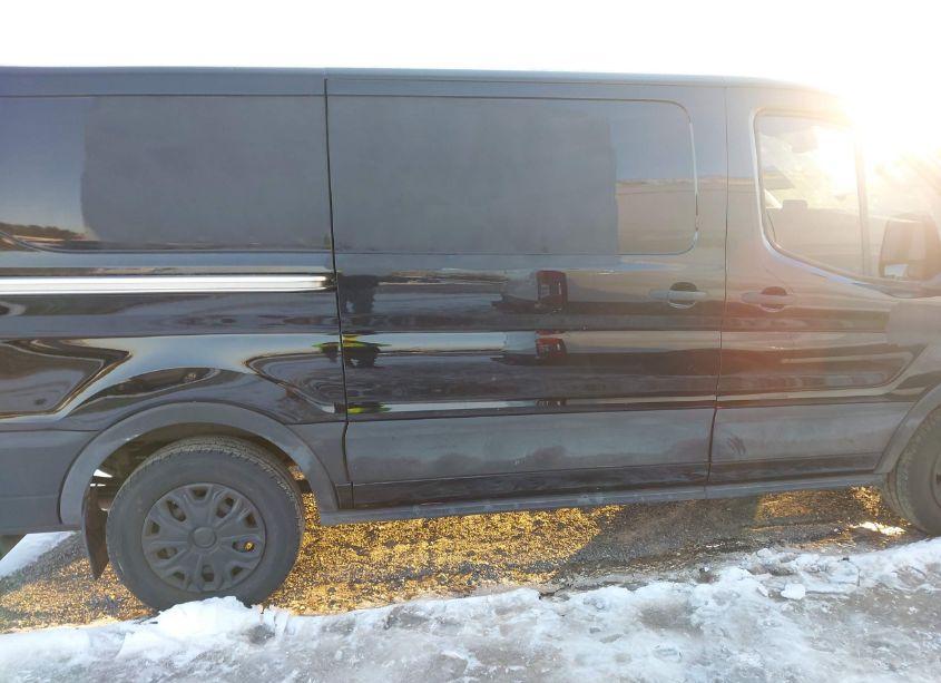 Photo 13 of 2021 Ford Transit-150 (VIN 1FTYE1Y85MKA34532)