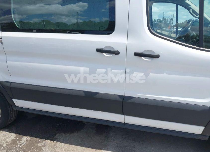Photo 17 of 2020 Ford Transit-150 (VIN 1FTYE1Y86LKA49989)