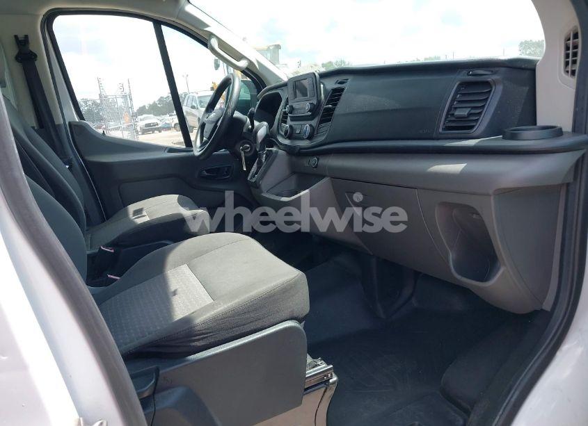 Photo 5 of 2020 Ford Transit-150 (VIN 1FTYE1Y86LKA49989)