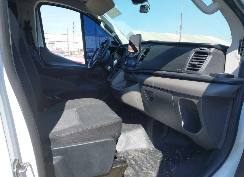 Photo 5 of 2021 Ford Transit-150 CARGO VAN (VIN 1FTYE1Y86MKA03371)