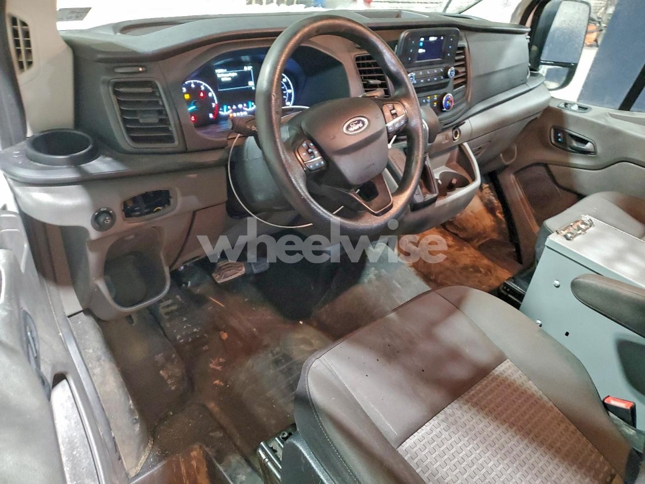 Photo 8 of 2020 FORD TRANSIT 150 DELIVERY VAN (VIN 1FTYE1Y87LKA64419)