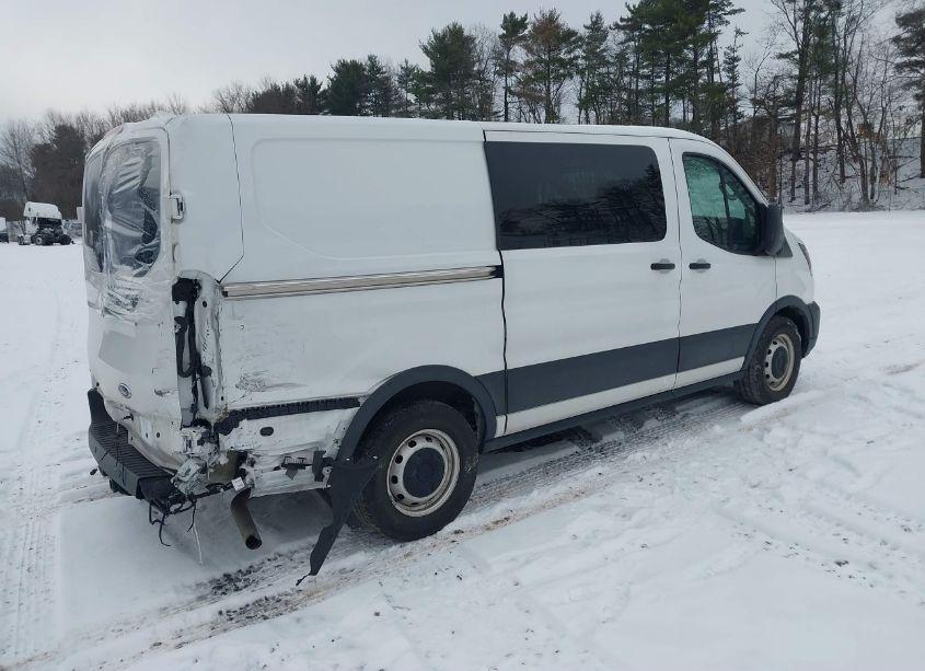 Photo 4 of 2022 Ford Transit-150 (VIN 1FTYE1Y87NKA62172)