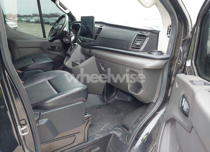 Photo 5 of 2023 Ford Transit-150 (VIN 1FTYE1Y89PKB02836)