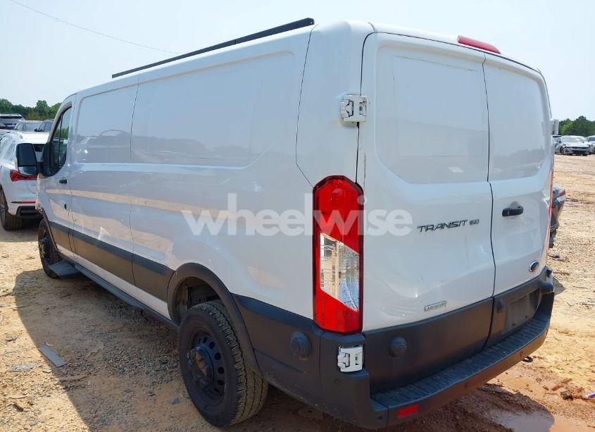 Photo 3 of 2022 Ford Transit-150 (VIN 1FTYE1YG6NKA04514)