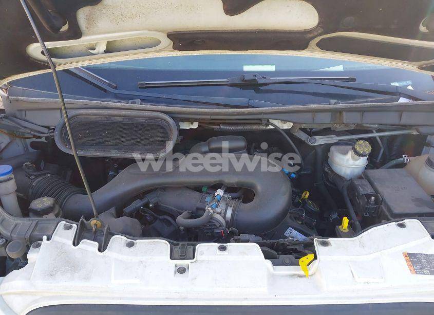 Photo 9 of 2015 Ford Transit-150 (VIN 1FTYE1YM0FKB31248)