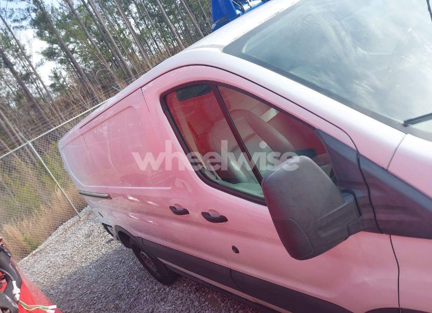 Photo 13 of 2018 Ford Transit-150 (VIN 1FTYE1YM0JKA30784)