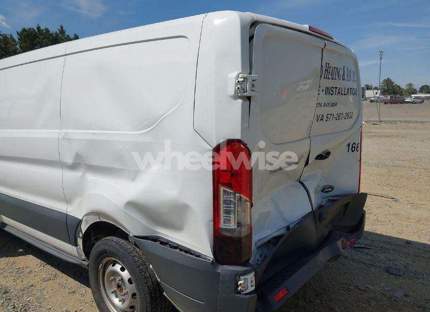 Photo 6 of 2018 Ford Transit-150 (VIN 1FTYE1YM1JKA22984)