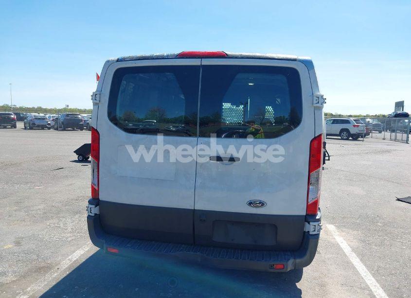 Photo 16 of 2016 Ford Transit-150 (VIN 1FTYE1YM2GKA21514)
