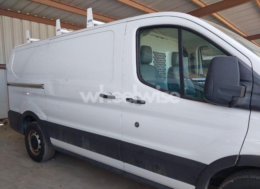 Photo 13 of 2019 Ford Transit-150 (VIN 1FTYE1YM2KKB45887)