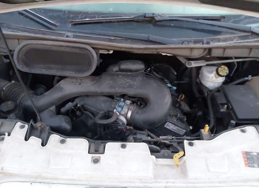 Photo 10 of 2016 Ford Transit-150 (VIN 1FTYE1YM3GKA50164)