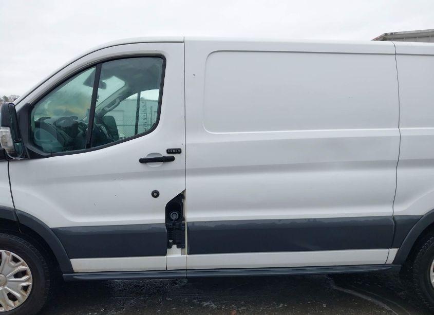 Photo 14 of 2016 Ford Transit-150 (VIN 1FTYE1YM3GKA50164)