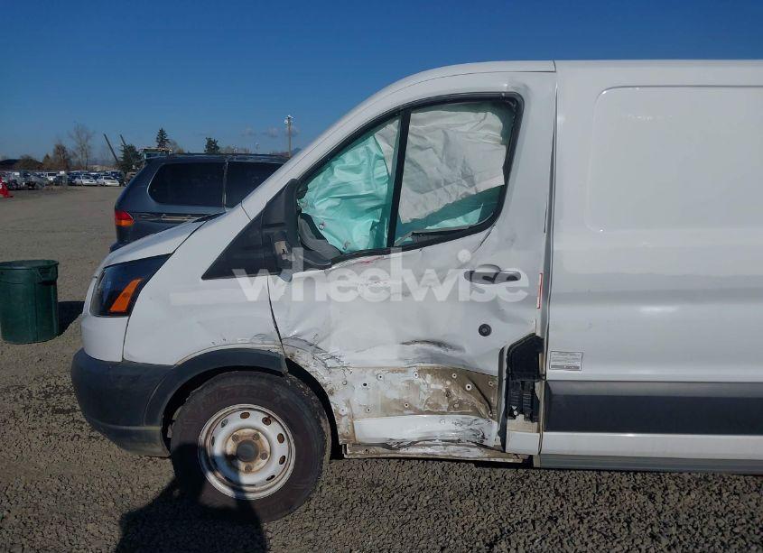 Photo 6 of 2016 Ford Transit-150 (VIN 1FTYE1YM3GKB35425)