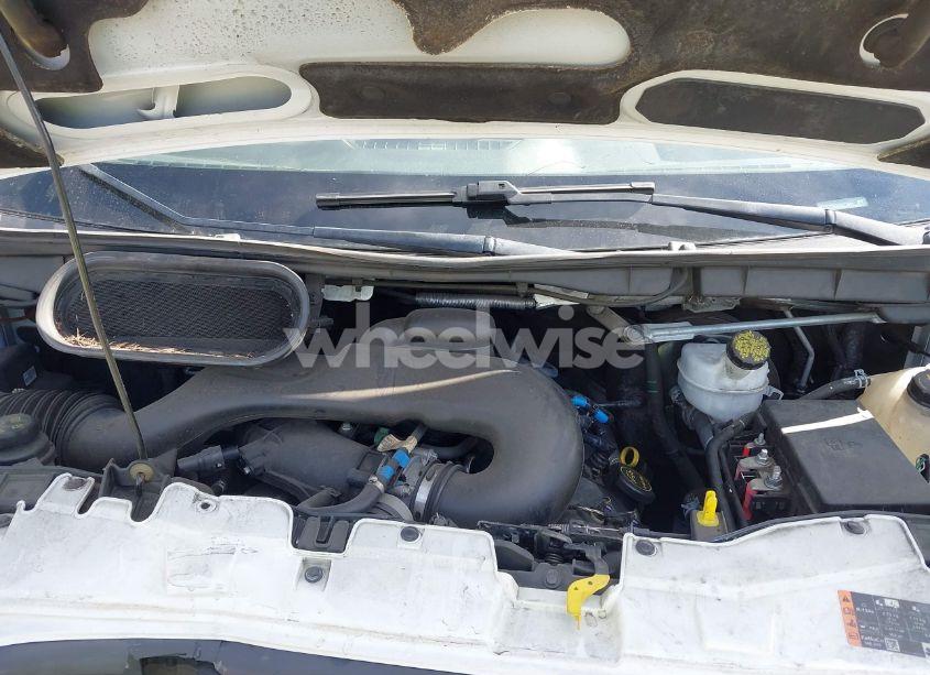 Photo 10 of 2018 Ford Transit-150 (VIN 1FTYE1YM3JKA17401)