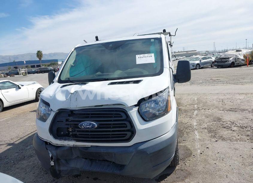 Photo 12 of 2018 Ford Transit-150 (VIN 1FTYE1YM3JKA17401)