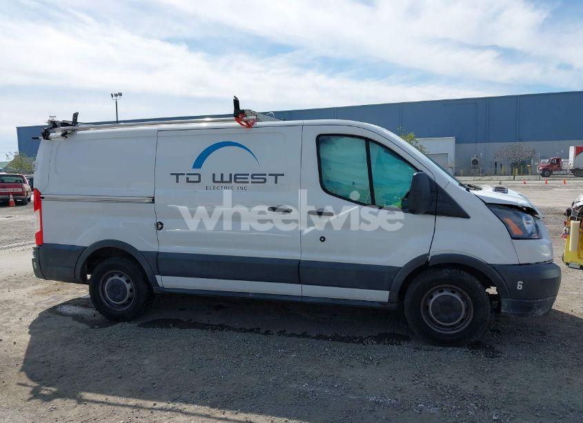 Photo 13 of 2018 Ford Transit-150 (VIN 1FTYE1YM3JKA17401)