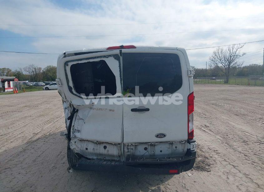 Photo 16 of 2016 Ford Transit-150 (VIN 1FTYE1YM4GKA21854)