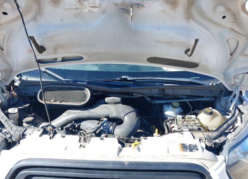 Photo 10 of 2019 Ford Transit-150 (VIN 1FTYE1YM4KKB31828)