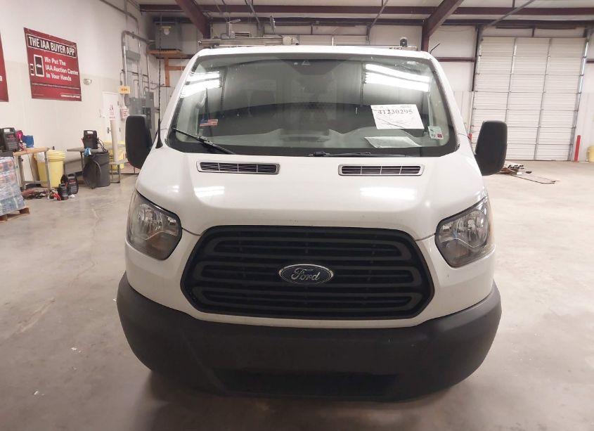 Photo 13 of 2019 Ford Transit-150 (VIN 1FTYE1YM4KKB31828)