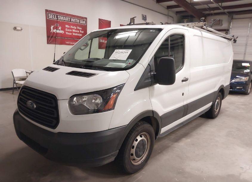 Photo 18 of 2019 Ford Transit-150 (VIN 1FTYE1YM4KKB31828)