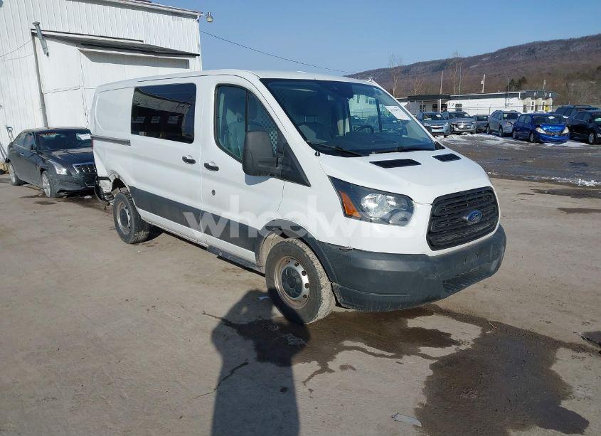 2016 Ford Transit-150 (VIN 1FTYE1YM5GKB51822) main photo