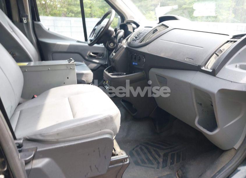 Photo 5 of 2017 Ford Transit-150 (VIN 1FTYE1YM5HKA48028)